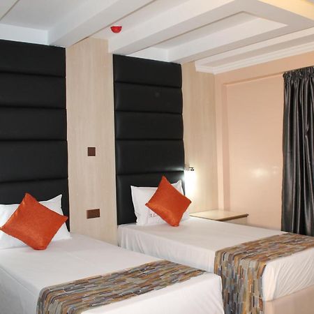Airport Landing Hotel Nairobi Exterior photo
