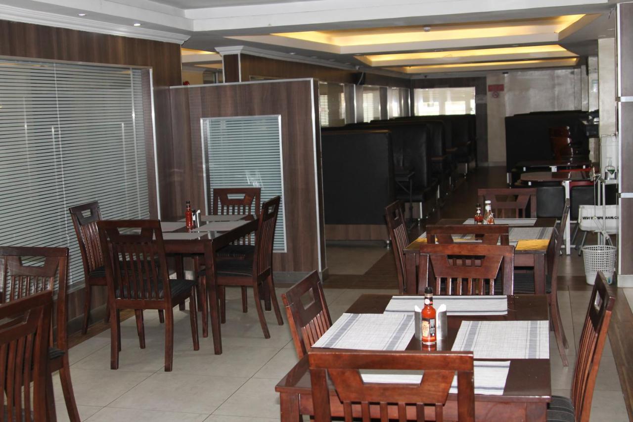 Airport Landing Hotel Nairobi Exterior photo