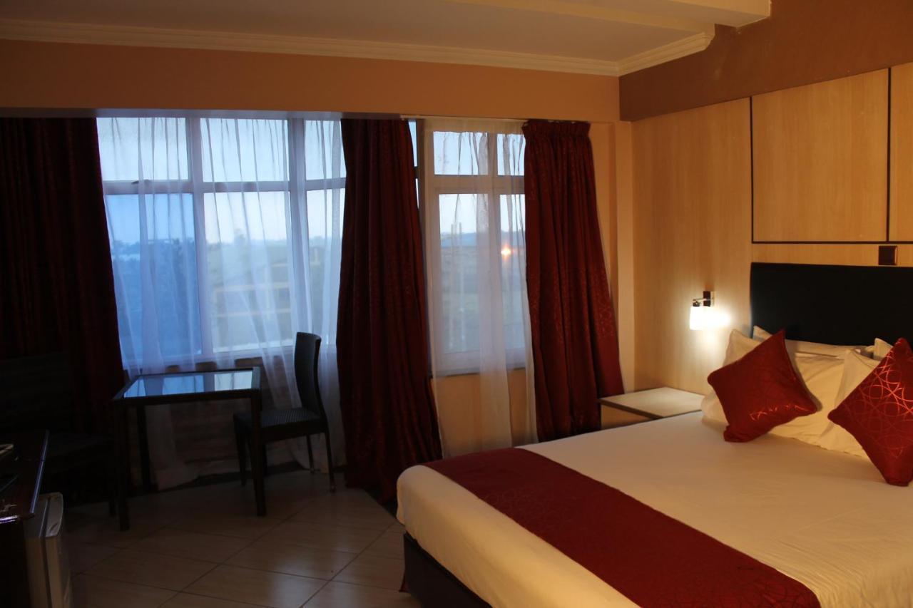 Airport Landing Hotel Nairobi Exterior photo