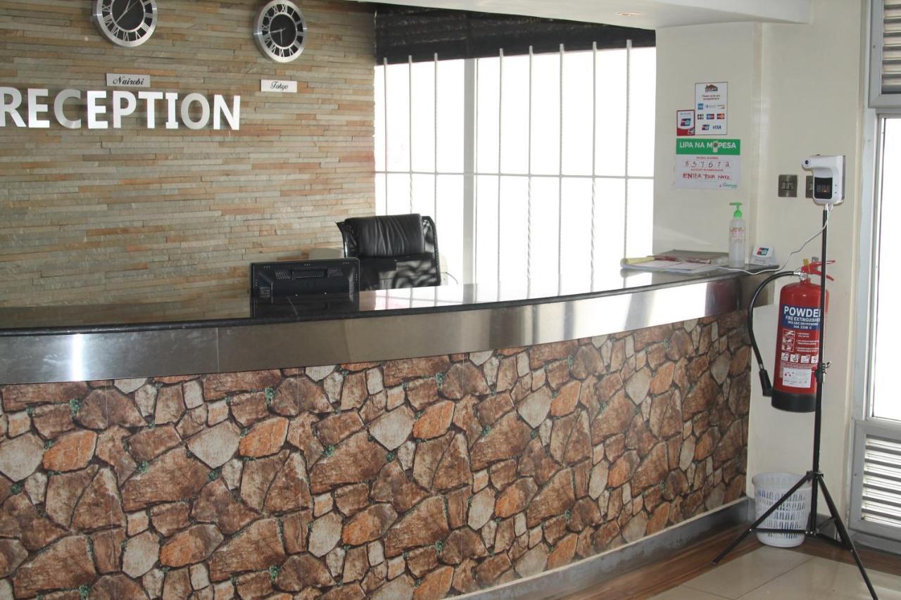 Airport Landing Hotel Nairobi Exterior photo