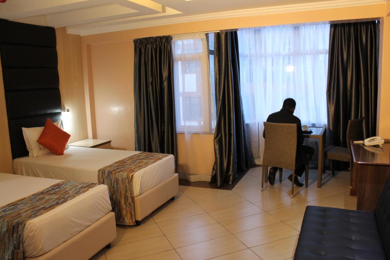 Airport Landing Hotel Nairobi Exterior photo