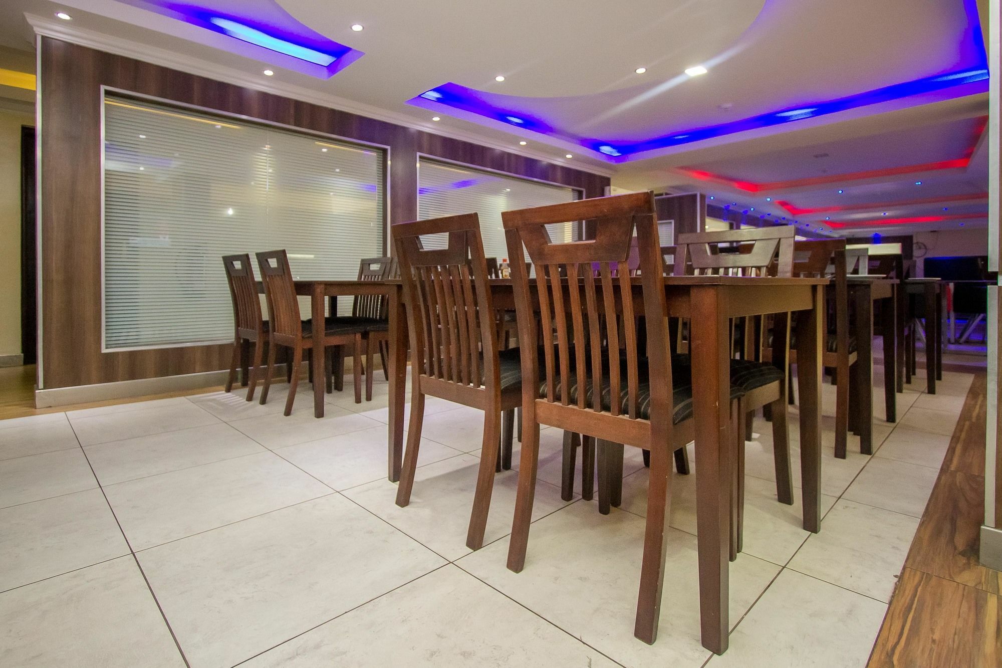 Airport Landing Hotel Nairobi Exterior photo